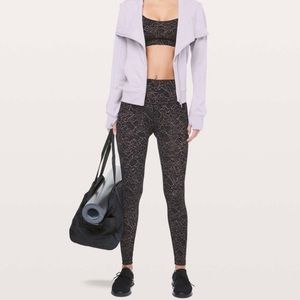 Lulu lemon align 7/8 leggings in black lace pattern